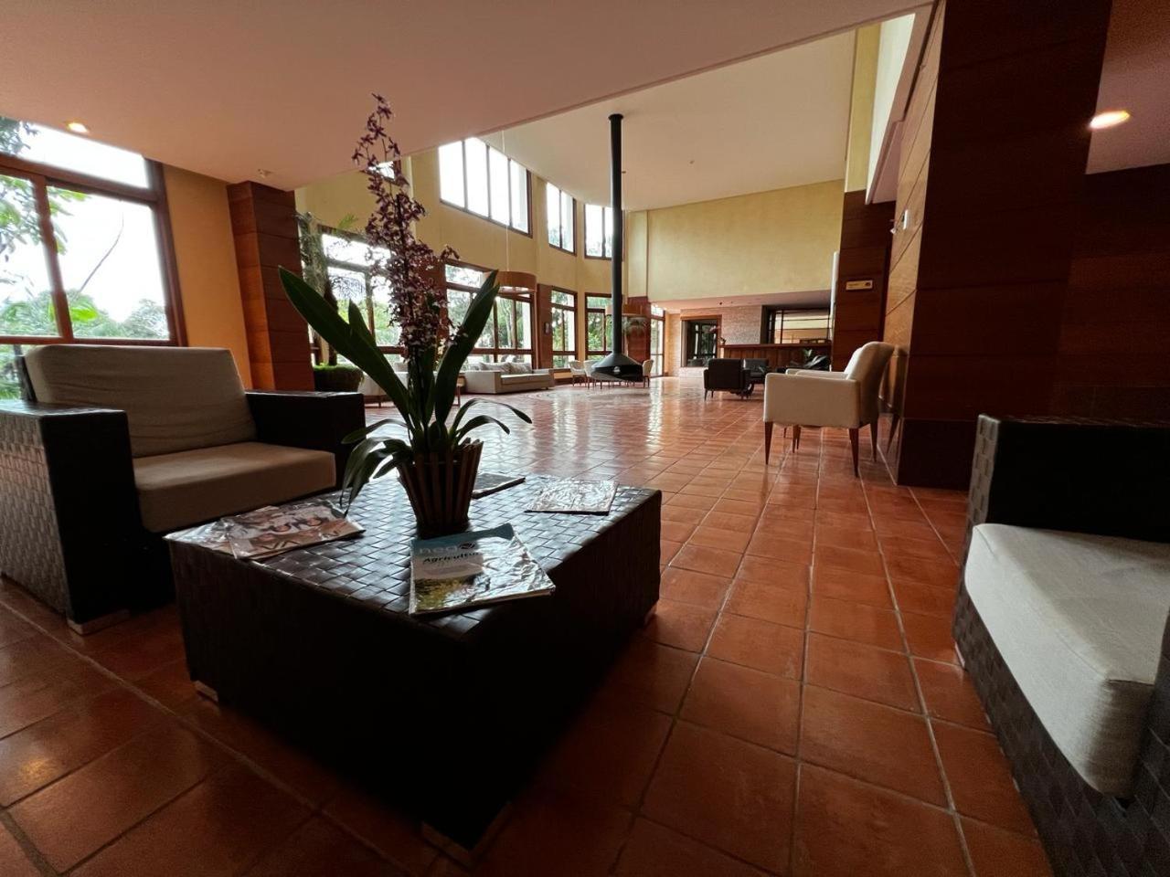 Vista Azul Apart Hotel - Pedra Azul Pinheiros Bagian luar foto